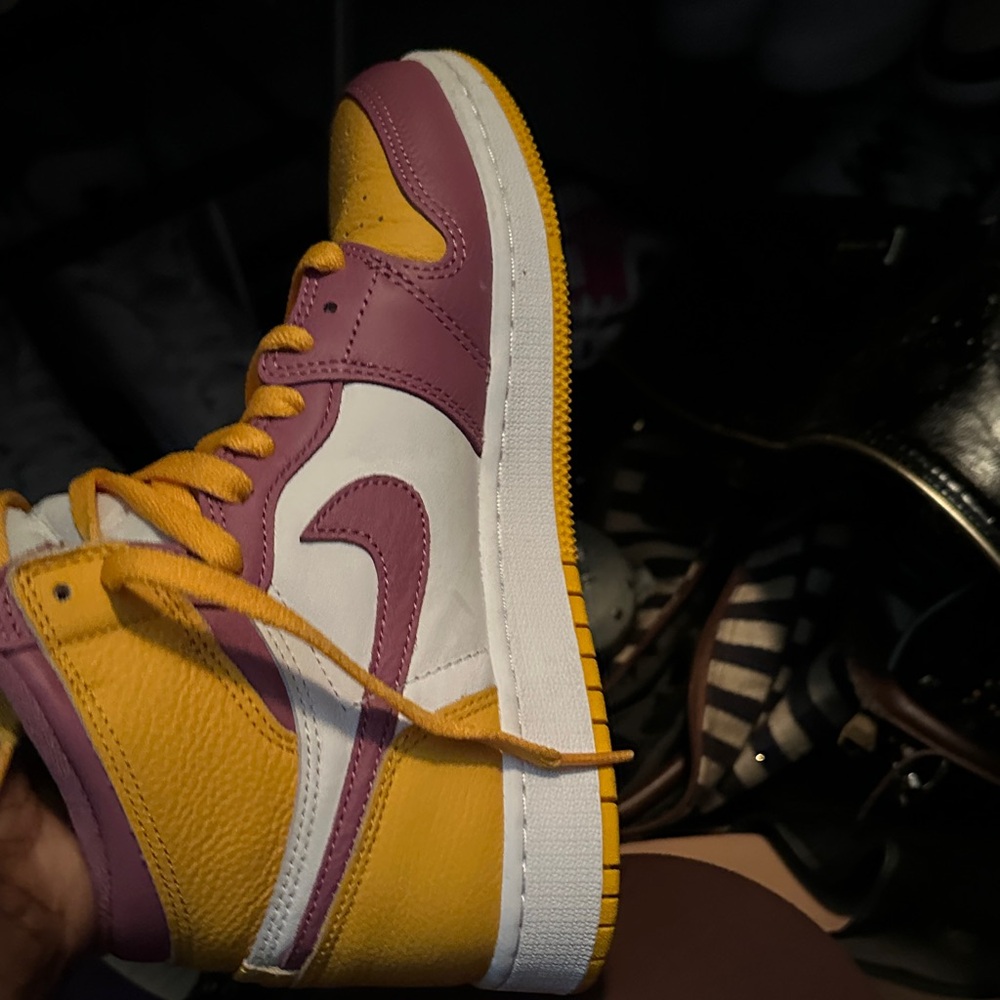 Nike Women's Sneakers - Yellow, Purple, and White like new worn once